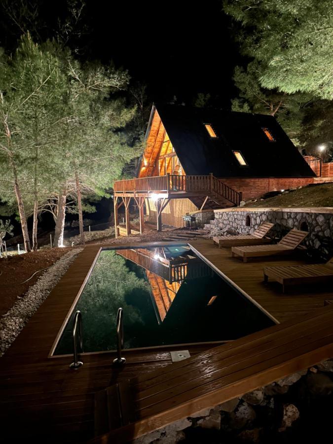 Panurlawoodenhouse Oezel Havuz& Sauna Mavi Exterior foto