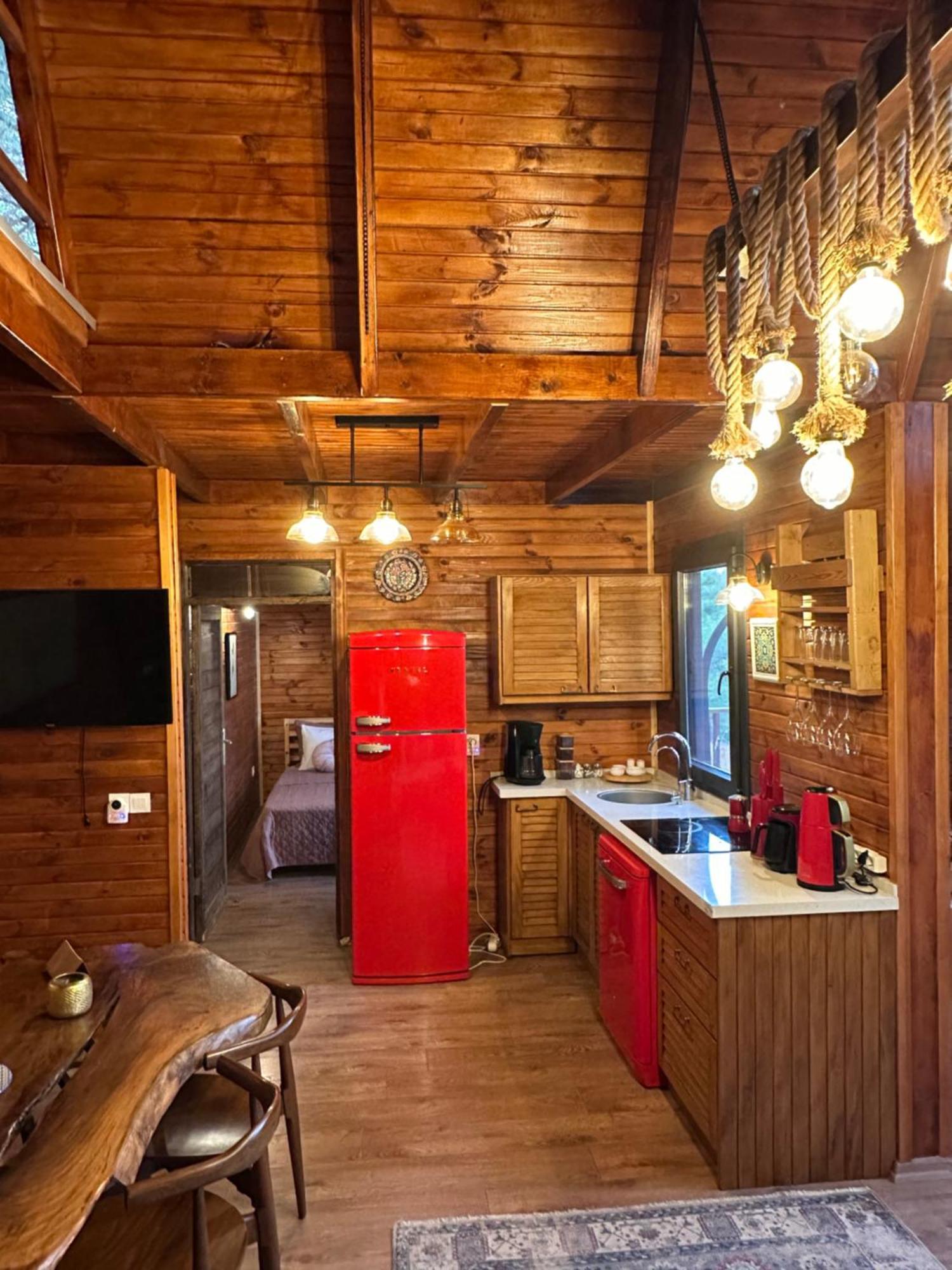 Panurlawoodenhouse Oezel Havuz& Sauna Mavi Exterior foto