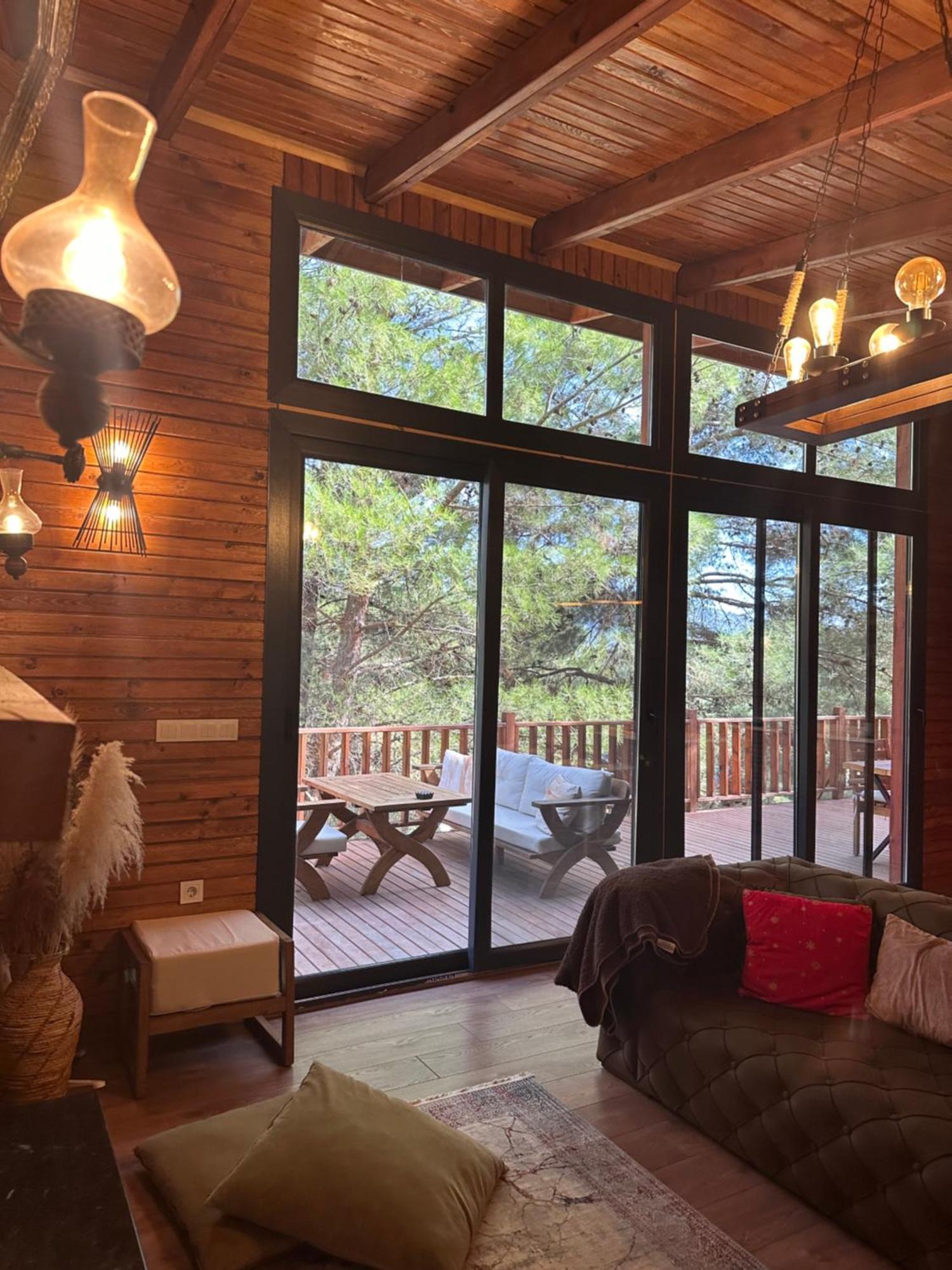 Panurlawoodenhouse Oezel Havuz& Sauna Mavi Exterior foto